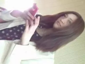 高飛車系女のパンツを盗撮！バレたら即逮捕の危険な奴ｗ