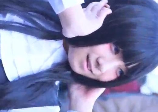 コスプレイヤーのパンティーを密かに盗撮した映像ｗ