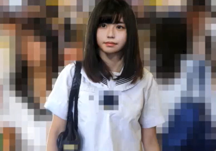 美少女JKのマンコを触りまくりえげつない痴漢盗撮動画ｗ