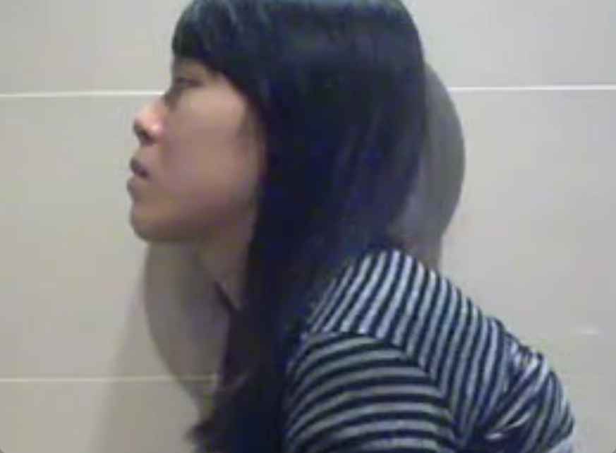 デパート内女子トイレ盗撮動画！何を思いながら用を足しているのだろうｗ