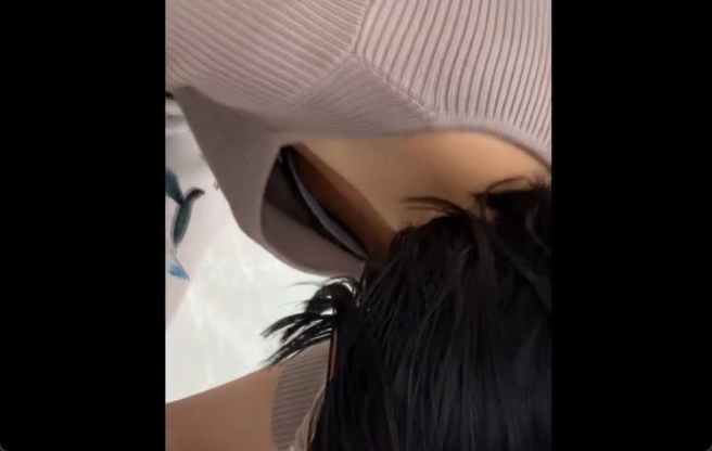 日常に潜む胸チラシーン！妙に生々しさがあってエロいですｗ